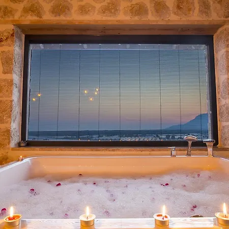 Villa Ay Isigi Kalkan